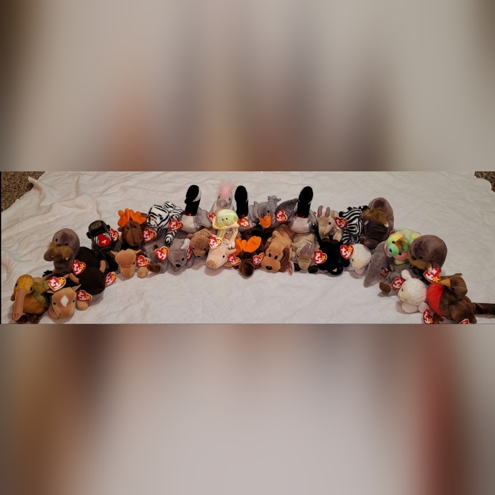 Lot Of 32 Ty Beanie Babies